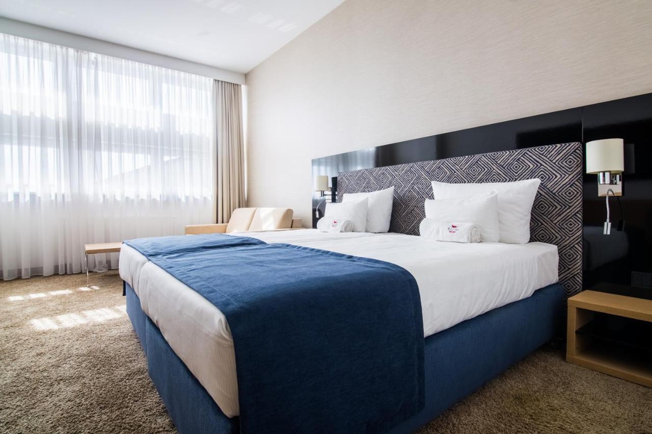 Hotel Bazantowo Sport Катовіце Екстер'єр фото