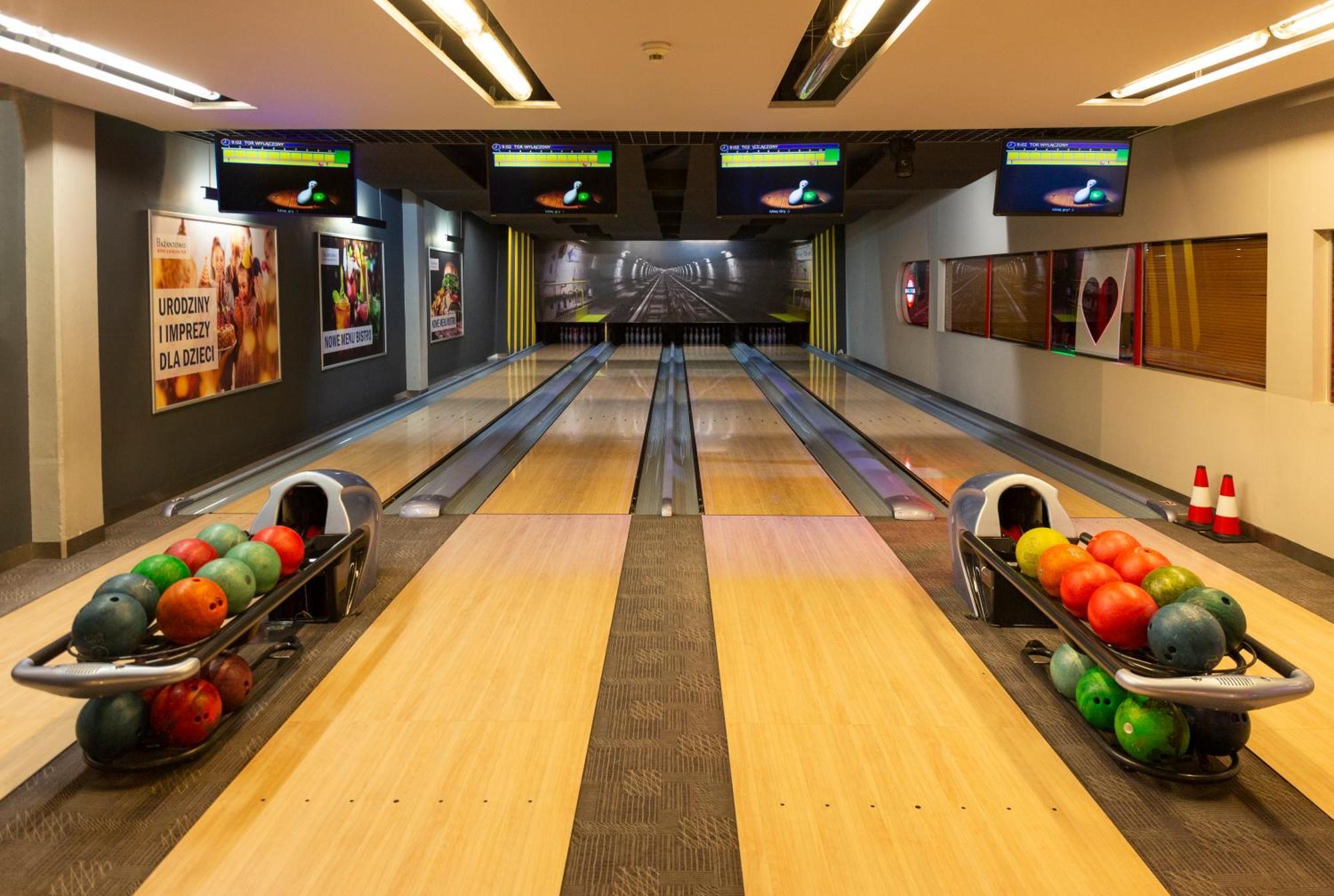 Hotel Bazantowo Sport Катовіце Екстер'єр фото